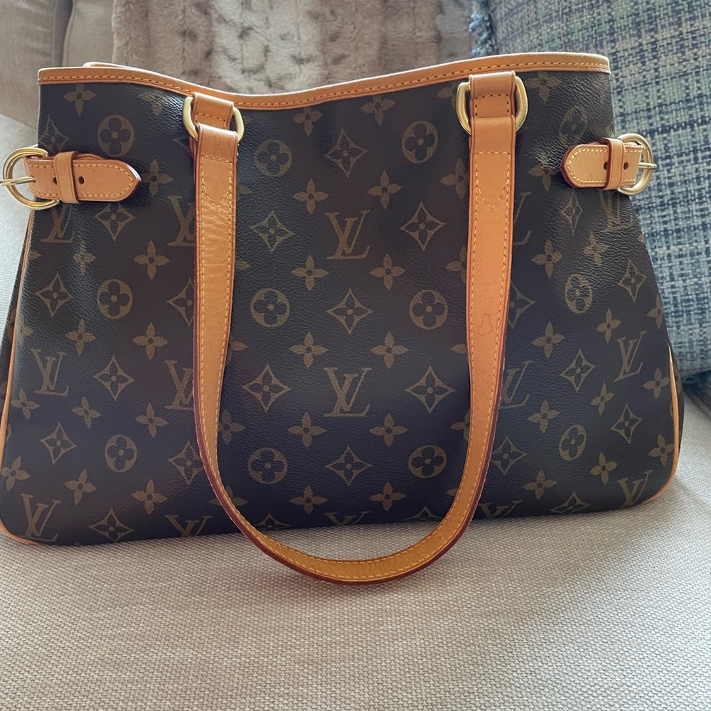 Like New Louis Vuitton Handbag, Excellent Condition